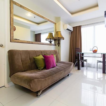Jmm Apartment Suites Manila Esterno foto