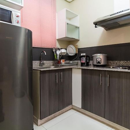 Jmm Apartment Suites Manila Esterno foto