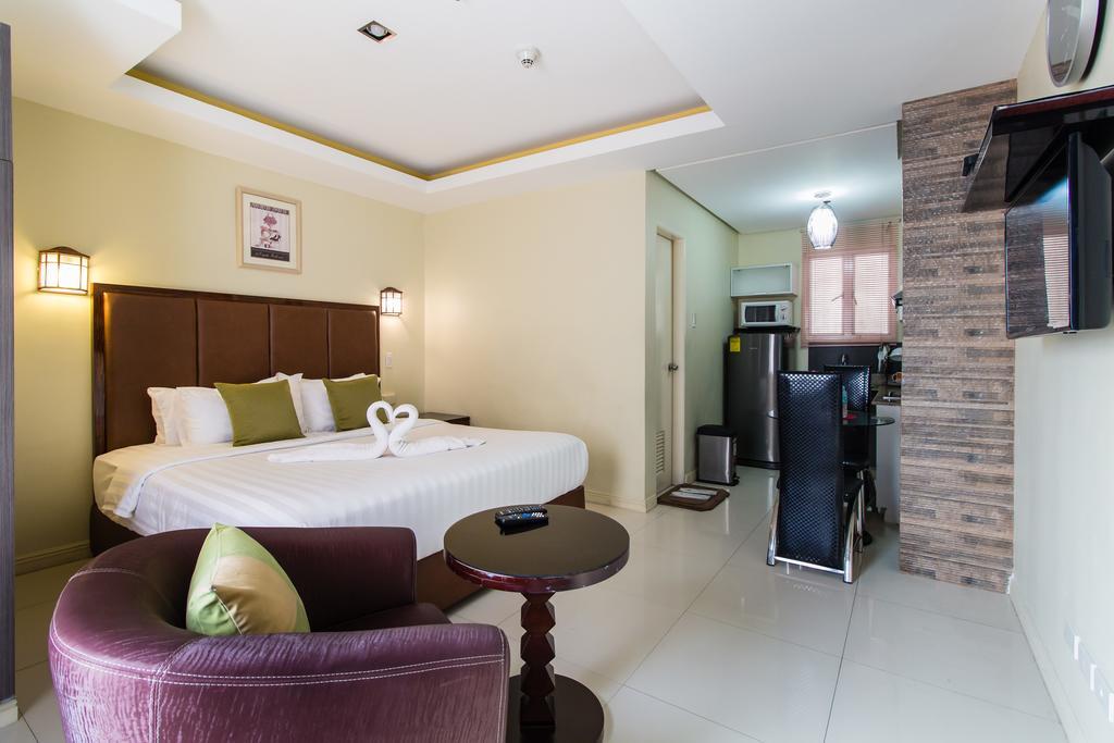 Jmm Apartment Suites Manila Esterno foto
