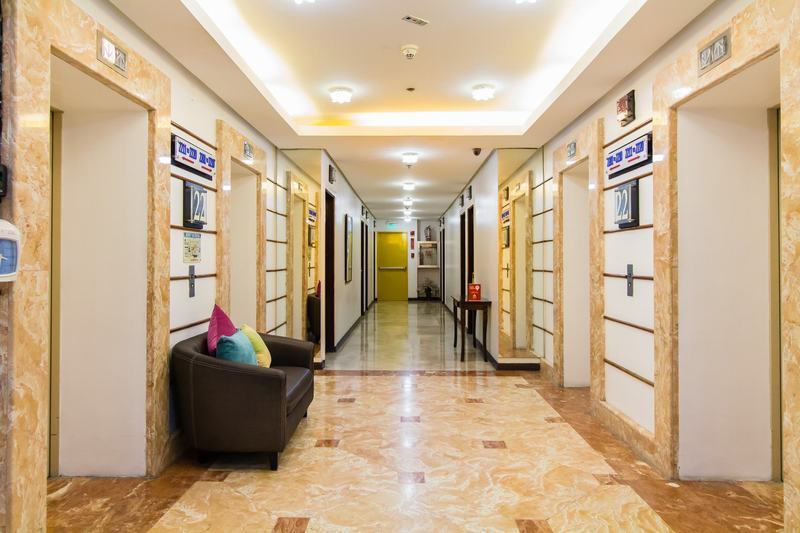 Jmm Apartment Suites Manila Esterno foto