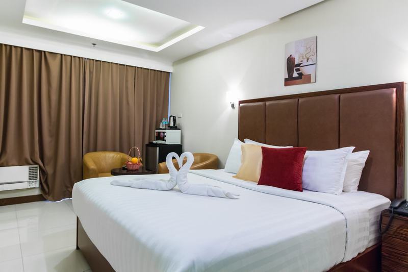 Jmm Apartment Suites Manila Esterno foto
