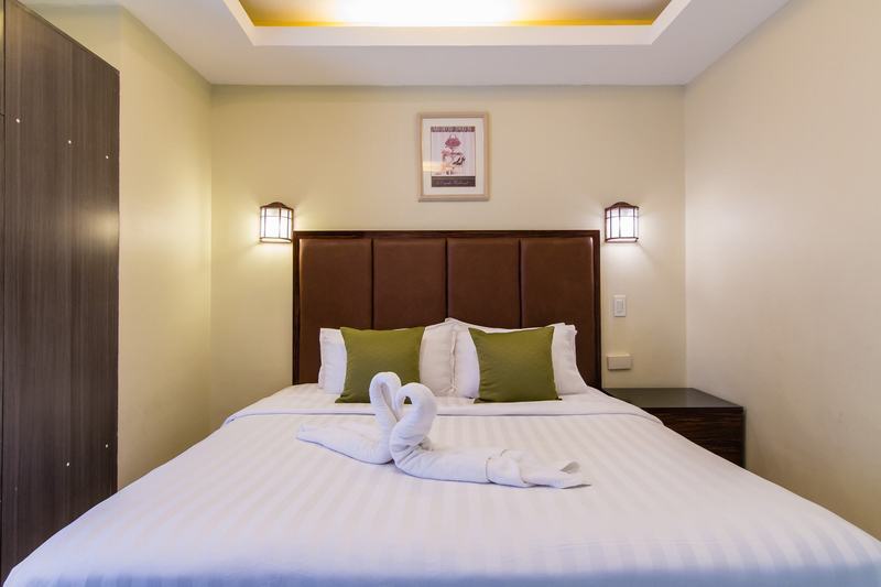 Jmm Apartment Suites Manila Esterno foto